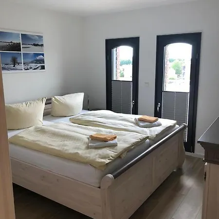 Ferienwohnung Sonnenblick Am Yachthafen Von 아파트